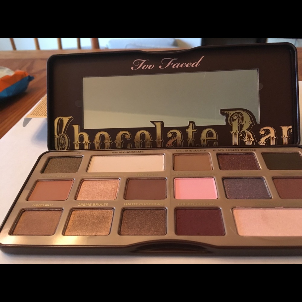 Too Faced Chocolate Bar eyeshadow